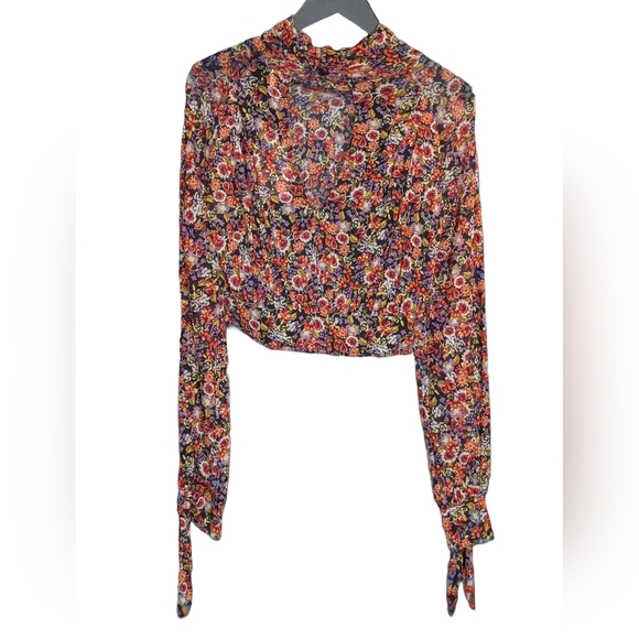 NWT Free People All Dolled Up Black Combo Floral Mesh Long Sleeve Crop Top - Picture 6 of 16